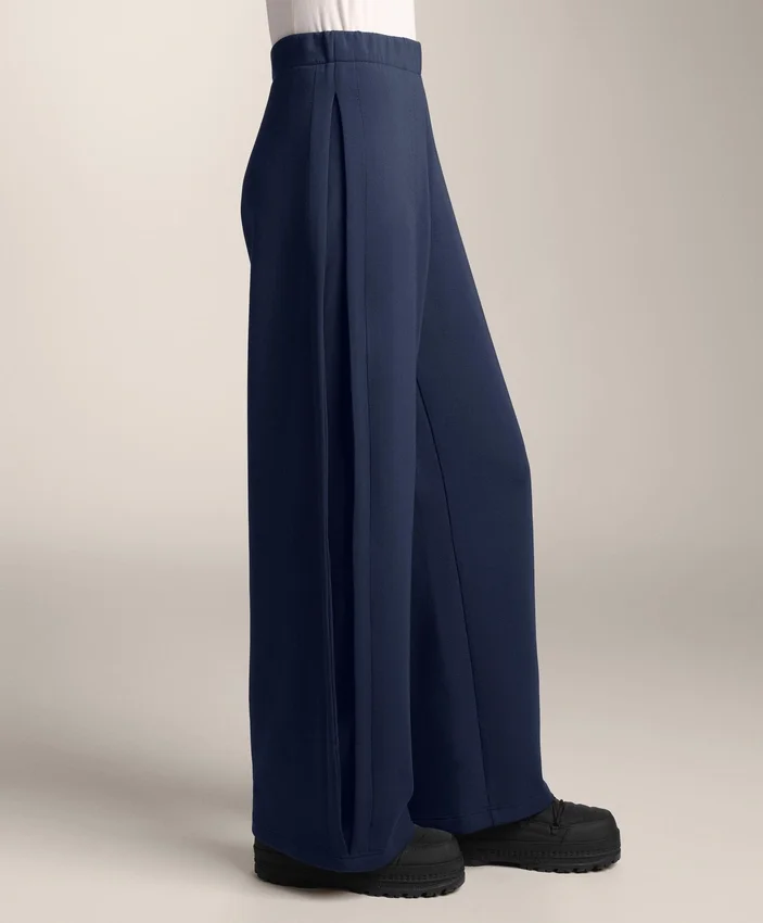 Pantalones tipo capullo con pliegue lateral y modal cepillado Pantalones tipo capullo con pliegue lateral y modal cepillado