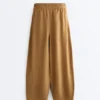 Pantalones tipo globo de mezcla de lyocell y 24 % de lino con costuras Pantalones tipo globo de mezcla de lyocell y 24 % de lino con costuras