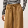 Pantalones tipo globo de mezcla de lyocell y 24 % de lino con costuras Pantalones tipo globo de mezcla de lyocell y 24 % de lino con costuras
