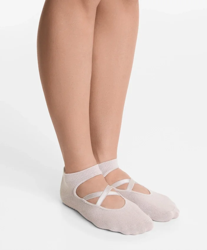 Paquete de 2 pares de calcetines de mezcla de algodón para yoga y pilates con tiras cruzadas Paquete de 2 pares de calcetines de mezcla de algodón para yoga y pilates con tiras cruzadas