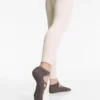 Paquete de 2 pares de calcetines de mezcla de algodón para yoga y pilates con tiras cruzadas Paquete de 2 pares de calcetines de mezcla de algodón para yoga y pilates con tiras cruzadas