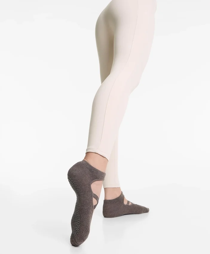 Paquete de 2 pares de calcetines de mezcla de algodón para yoga y pilates con tiras cruzadas Paquete de 2 pares de calcetines de mezcla de algodón para yoga y pilates con tiras cruzadas