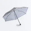 Paraguas ligero a rayas