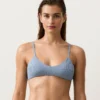 Partes de arriba de bikini a rayas