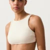 Partes de arriba de bikini de croché con textura de burbujas Partes de arriba de bikini de croché con textura de burbujas