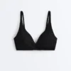 Partes de arriba de bikini de piqué con cuello halter y lazo en la espalda Partes de arriba de bikini de piqué con cuello halter y lazo en la espalda