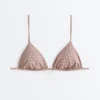 Partes de arriba de bikini triangular con estampado mini y hilo metálico Partes de arriba de bikini triangular con estampado mini y hilo metálico