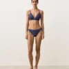Partes de arriba de bikini triangular de cuadros vichy