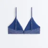 Partes de arriba de bikini triangular de cuadros vichy