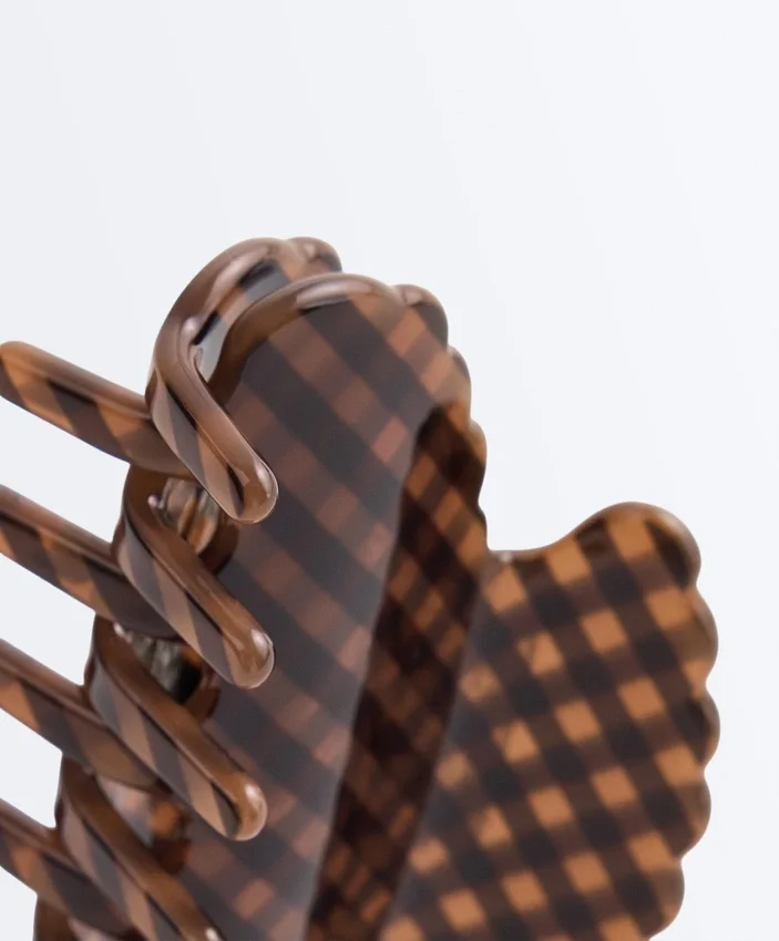 Pinza para el pelo con estampado de cuadros Pinza para el pelo con estampado de cuadros