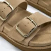 Sandalias de plataforma de piel serraje con hebilla Sandalias de plataforma de piel serraje con hebilla