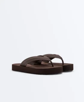 Sandalias de playa con plataforma texturizada