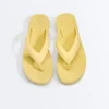 Sandalias de playa con plataforma texturizada