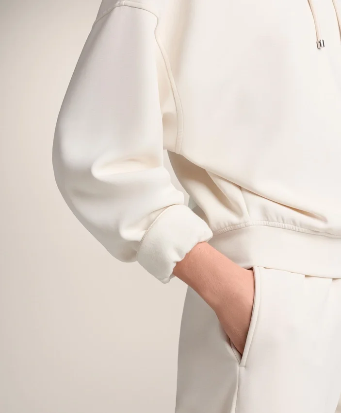Sudadera con capucha de corte recto y modal cepillado Sudadera con capucha de corte recto y modal cepillado