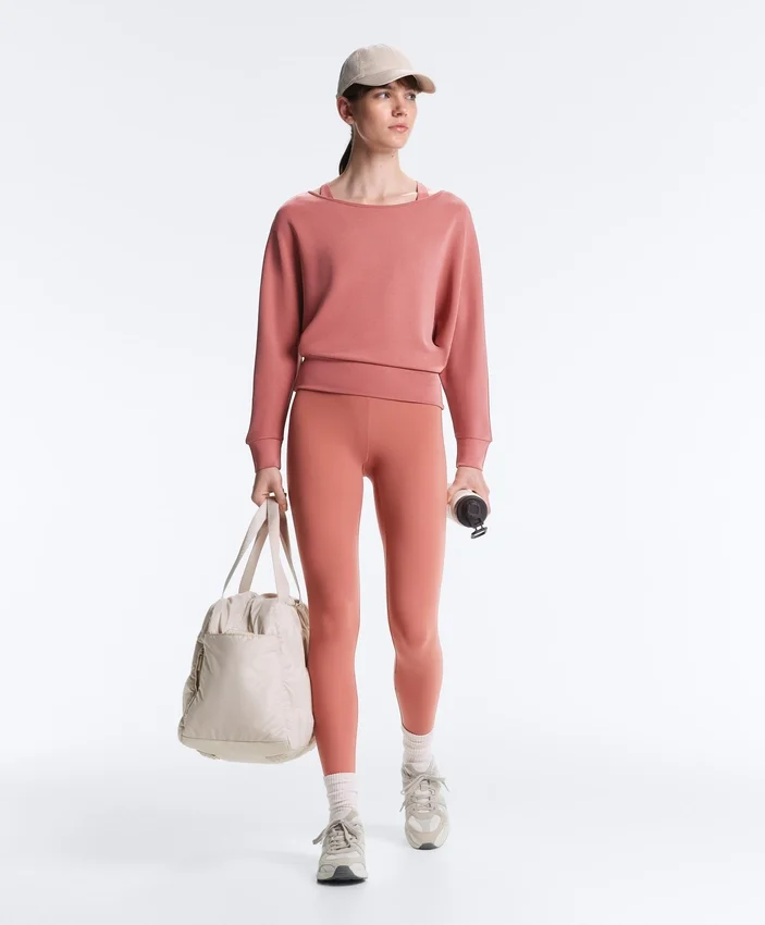 Sudadera de modal Soft Touch con cuello barco Sudadera de modal Soft Touch con cuello barco