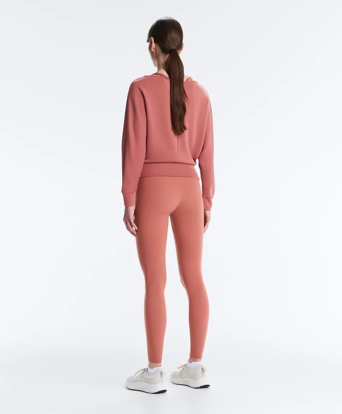 Sudadera de modal Soft Touch con cuello barco Sudadera de modal Soft Touch con cuello barco