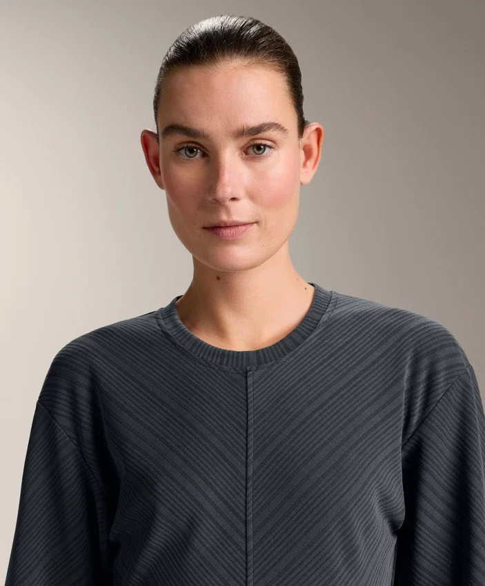 Sudadera de rayas asimétricas con modal Sudadera de rayas asimétricas con modal