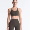 Sujetador deportivo Compressive de sujeción firme y reflectante