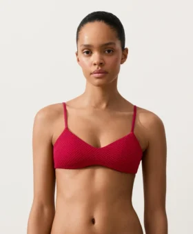 Top de bikini con textura de gofre