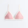 Top de bikini triangular con ribete en contraste