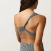 Trikinis asimétricos con estampado de cuadros mini