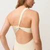 Trikinis con tirantes asimétricos Trikinis con tirantes asimétricos