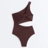 Trikinis con tirantes asimétricos Trikinis con tirantes asimétricos